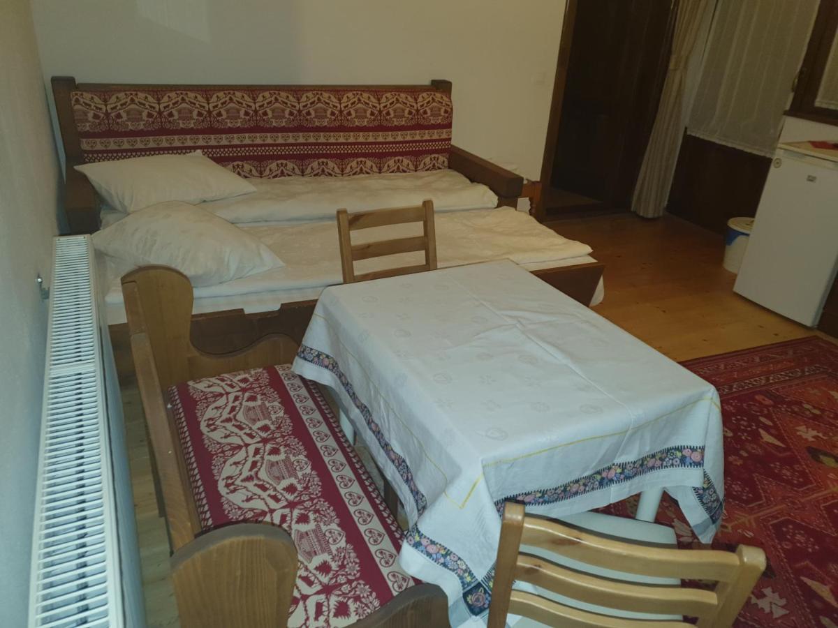Arnica Montana Hotel Arieşeni Eksteriør billede