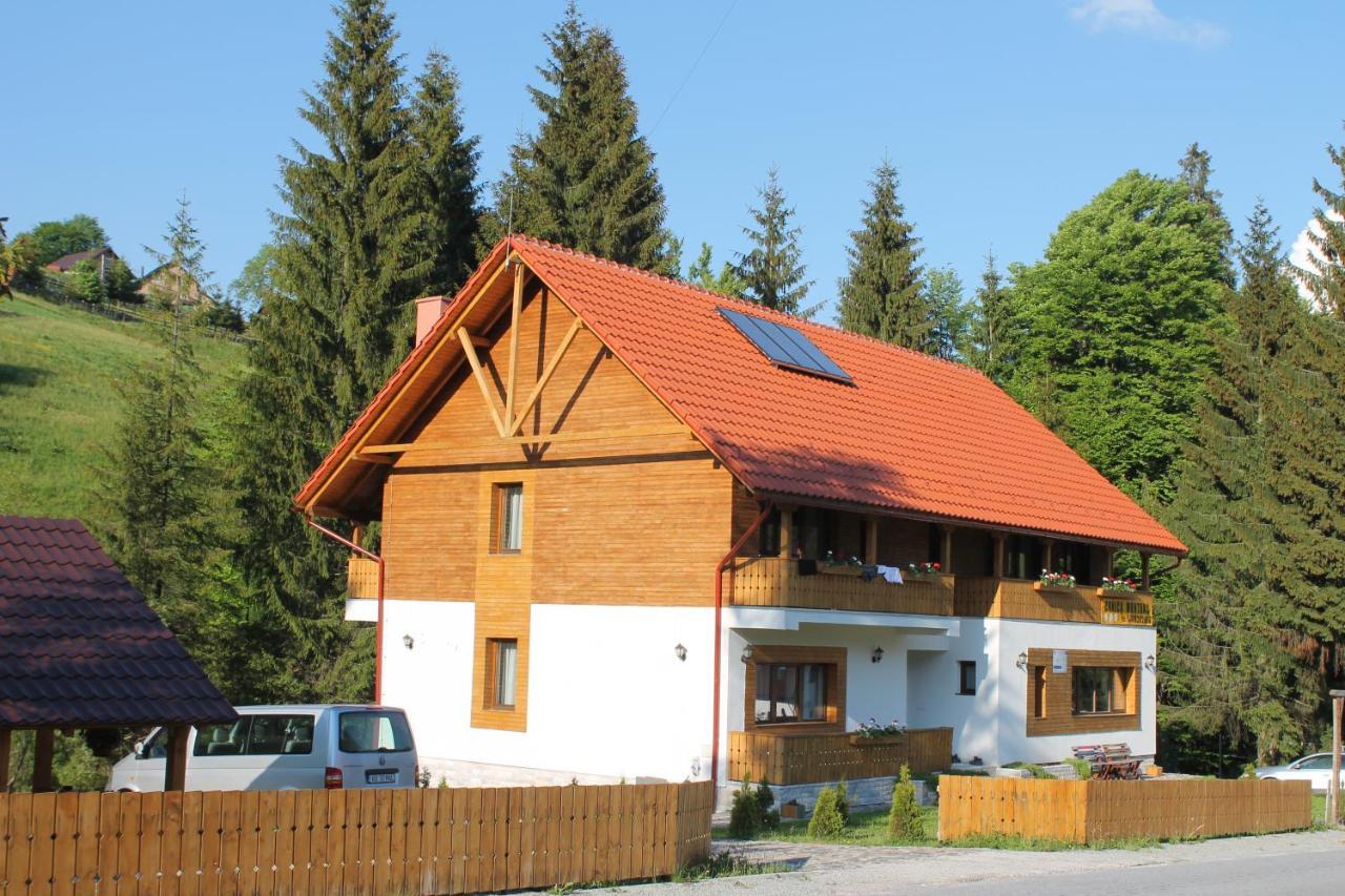 Arnica Montana Hotel Arieşeni Eksteriør billede